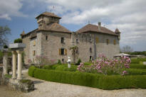 chateau d'AvullyBrenthonne