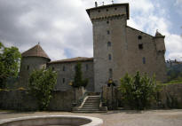 chateau d'AvullyBrenthonne