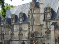 Palais des Evques Comtes de Beauvais