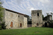 chateau de Clermont Dessous