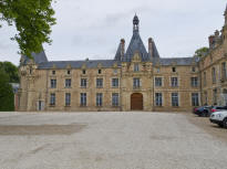 chateau d'Esclimont