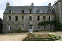 ch�teau de Kerm�zen