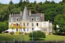 ch�teau de Kerouzien a Plomelin
