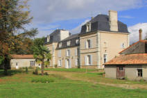 chateau de la Boutire  Lencloitre