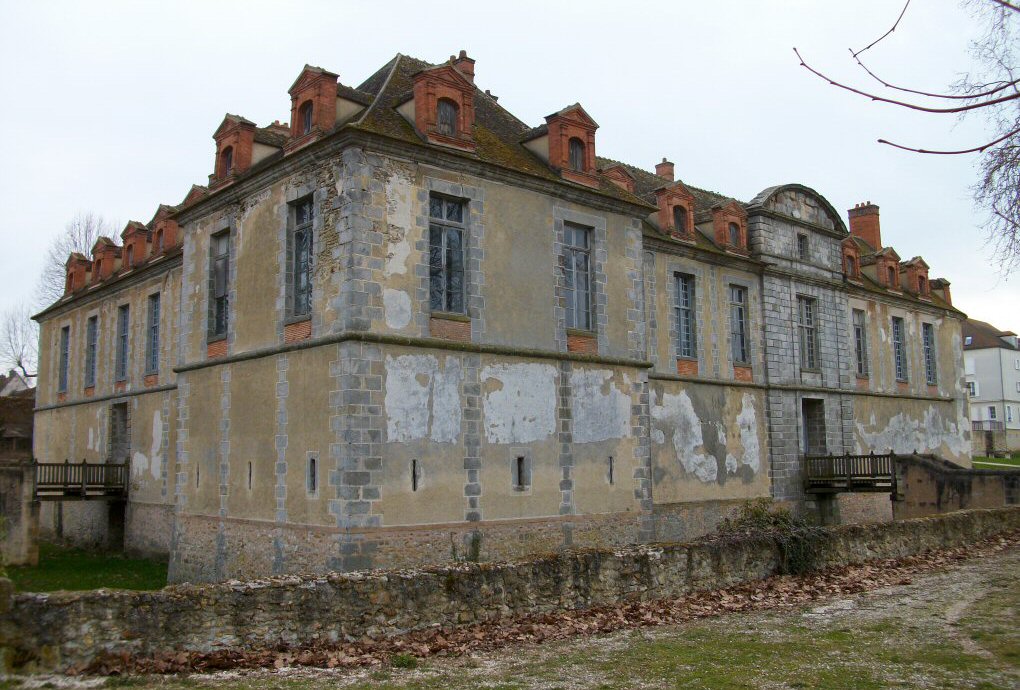 chateau de La Chapelle Gauthier, accueille la mairie aujourd'hui
