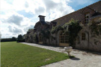 chateau de la Fontaineles curies