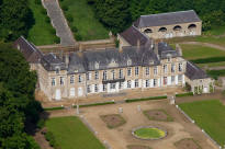 Ch�teau de Lozembrune