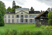 chateau de Luzires  Conty