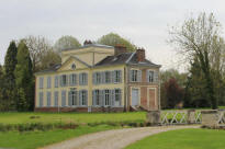 chateau de Luzi�res  Conty