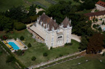 Ch�teau de Monrecour