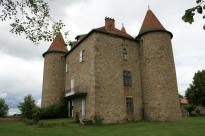 Château de Montfort Vernet la Varenne