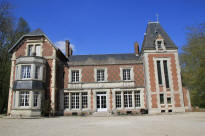 chateau d'Omicourt