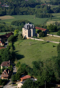 chateau de Peyruzel à Daglan