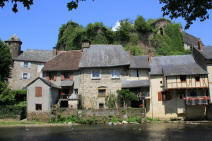 ch�teau de S�gur-le-Ch�teau