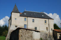 chateau de Sainte Colombe sur Gan