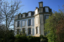 Ch�teau de SuguensouEsquibien