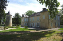 Ch�teau de Surg�res