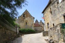 chteau de Verneuil a Saint Robert (chapelle)