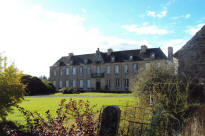 Ch�teau du BotPont de Buis l�s Quimerch