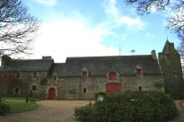 Manoir de M�zedern   Plougonven
