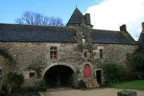 Manoir de M�zedern   Plougonven