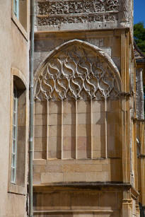 Palais de l'Abb� Jacques d'Amboise   Cluny