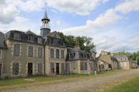 ch�teau de la Chaussade � Gu�rigny