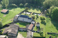 Logis des Guiberti�res � La Cr�che