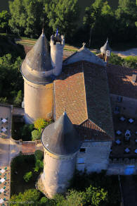 chateau de Mercu�s