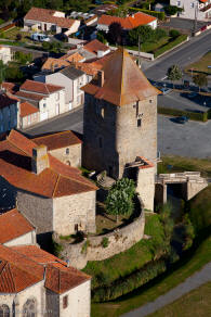 chateau d'Ardelay - Les Herbiers
