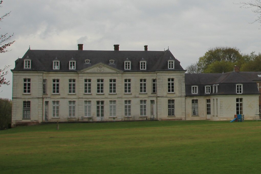 chateau de Belloy Saint Léonard, inscrit MH le 10 octobre 1986