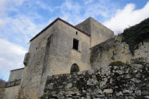 chateau de Blanquefort sur Briolance