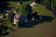 chateau de Boutissaint � Treigny