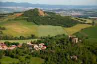 chateau fort de Buss�ol � Vic le Comte