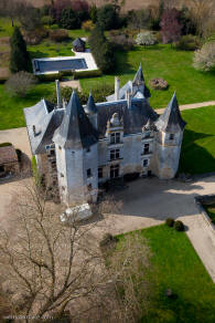chateau de Chatelars � Meursac