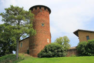 chateau de Chavagneux  Genouilleux