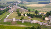 ch�teau fort de Coucy-le-Ch�teau-Auffrique