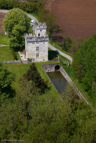 chateau de Crazannes