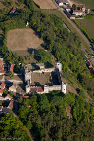 ch�teau de Druyes-Les-Belles-Fontaines