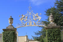 chteau de Gourdan   Saint Clair