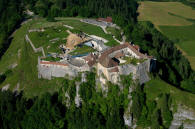 chateau de Joux  La Cluse et Mijoux