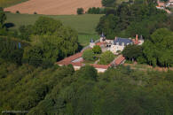 chateau de l'Aubraie � La R�orthe