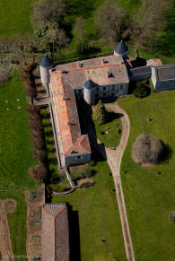 chateau de La Carte � Cherveux