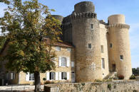 chateau de la Messeli�re � Queaux