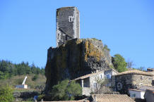 château de la Roche à Mirabel
