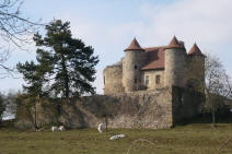 Château de la Tour Serviat Charbonières les Vieilles