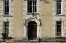 chateau de Launay à Sérigny