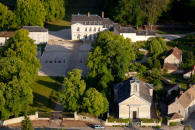 chateau de Maud�tour en Vexin