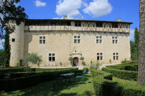 chteau de Mayragues a Castelnau de Montmiral