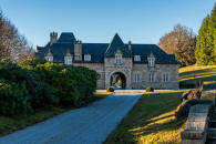 chateau du Mazoreix � Saint Hilaire les Courbes